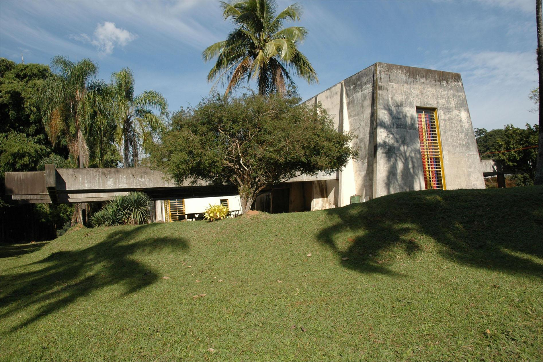 Flávio de Carvalho - Casa da Fazenda Capuava